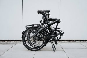 volt-metro-black-close-up-gallery